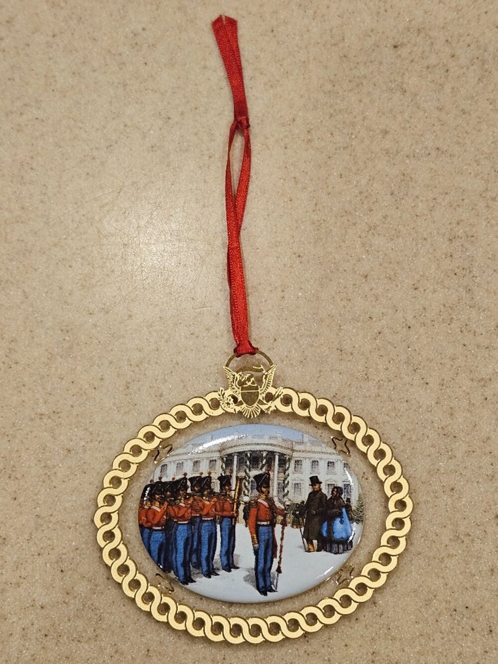 1994 THE WHITE HOUSE HISTORICAL ASSOCIATION CHRISTMAS HOLIDAY ANNUAL ORNAMENT